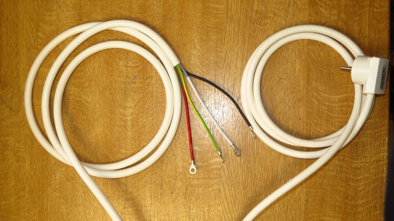 Měnič napětí 2x110V pro sušičky USA