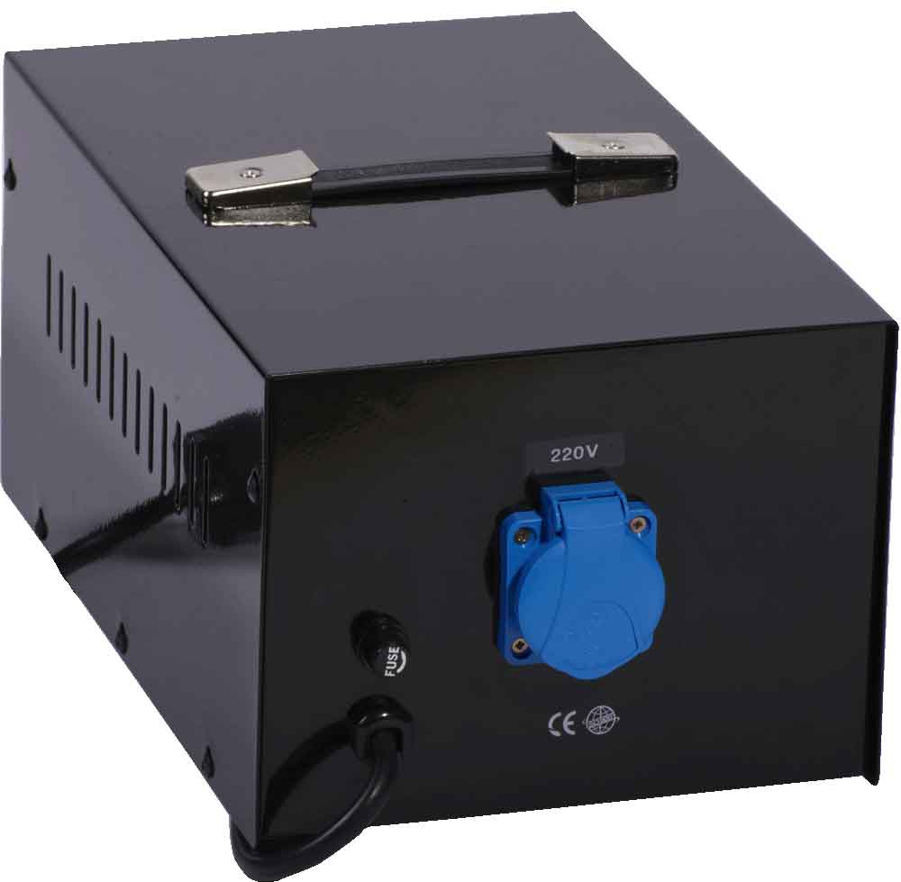 Měnič napětí 110V/220V 3000W