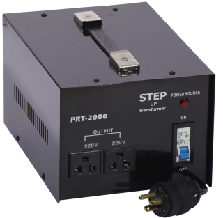 Měnič napětí 110V/220V 2000W